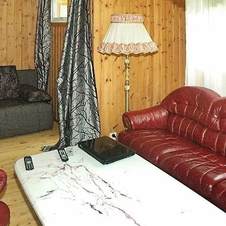 One-bedroom Holiday In Hoyheimsvik Apartman *